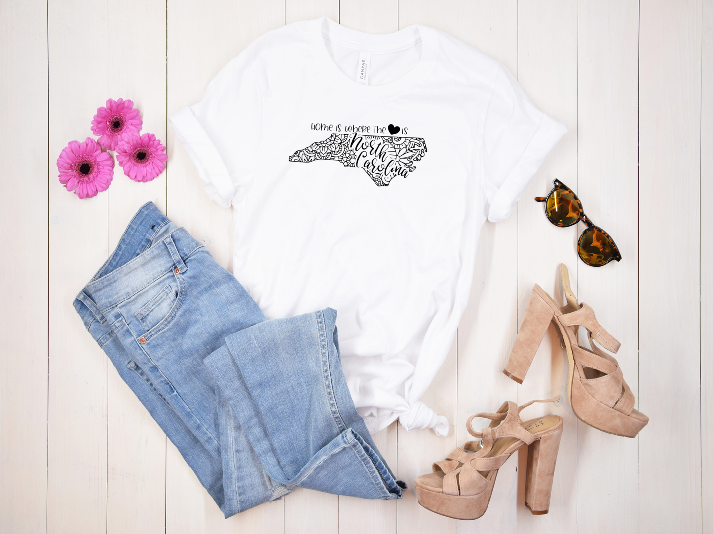 Home is where the heart is - personalized state t-shirt North Carolina - South Carolina